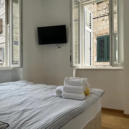 Lejlighed Old Town Apolon Luxury